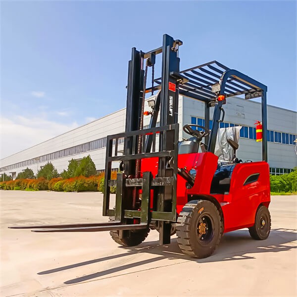 Електрически мотокар за открито