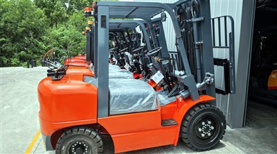 доставчици на електрокари